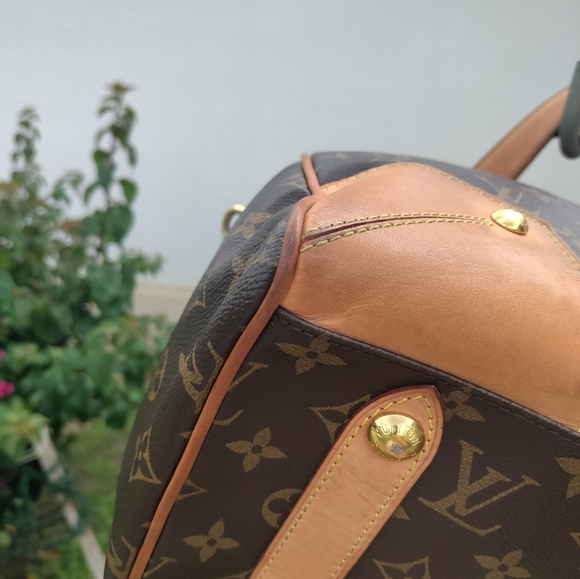 Authentic Louis Vuitton Retiro GM (large)*SOLD** - Picture 11 of 16